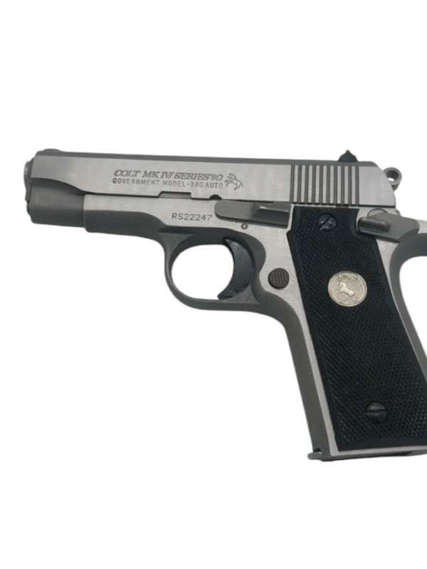 Colt 1911 government kaliber 380 auto - obrazek 7